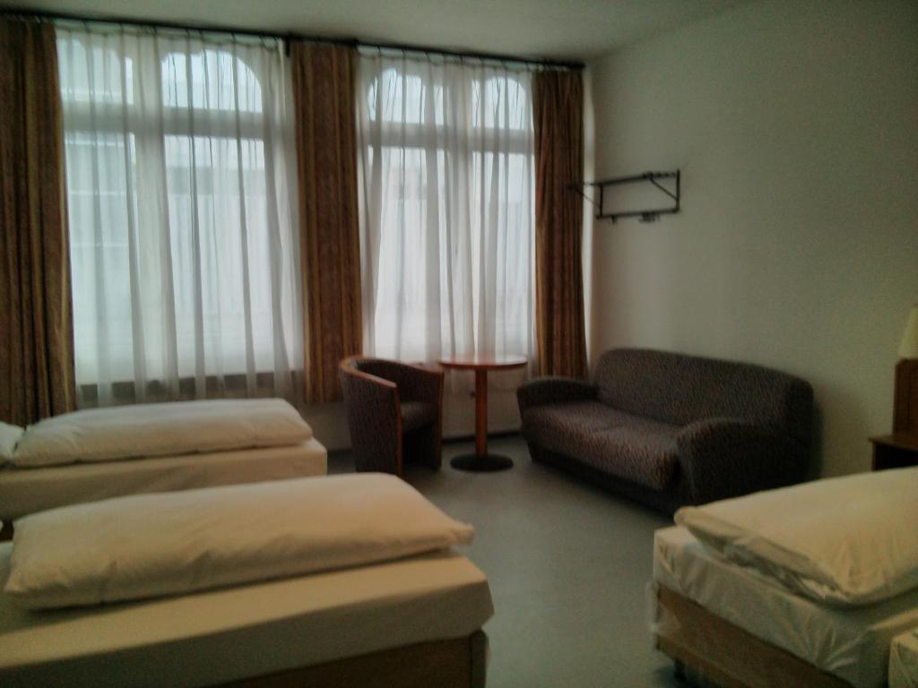 Willy Hotel Frankfurt Frankfurt am Main Bilik gambar