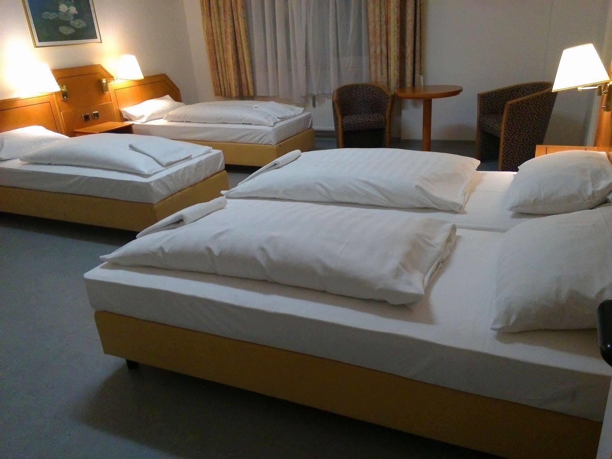 Willy Hotel Frankfurt Frankfurt am Main Luaran gambar